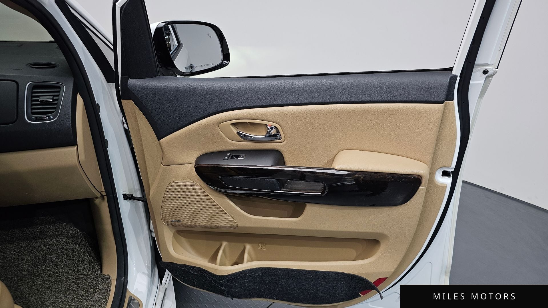 Kia Canival 2019 — миниатюра 14