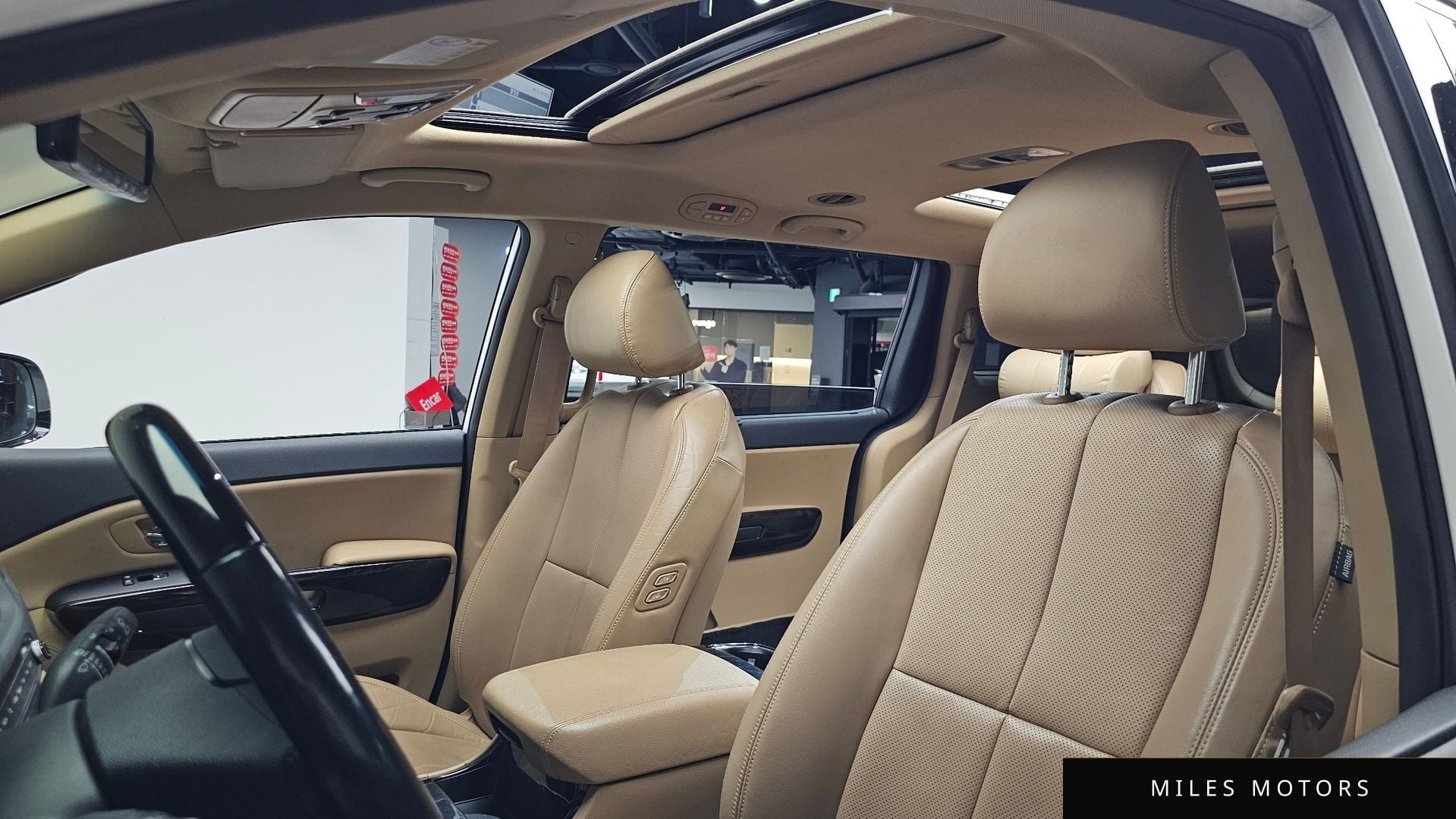 Kia Canival 2019 — миниатюра 37