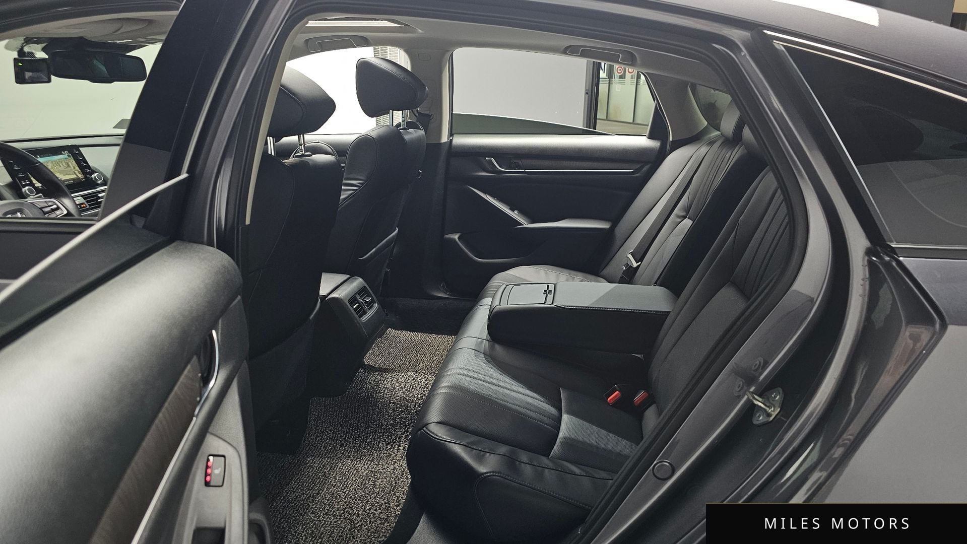Honda Accord 2018 — миниатюра 17