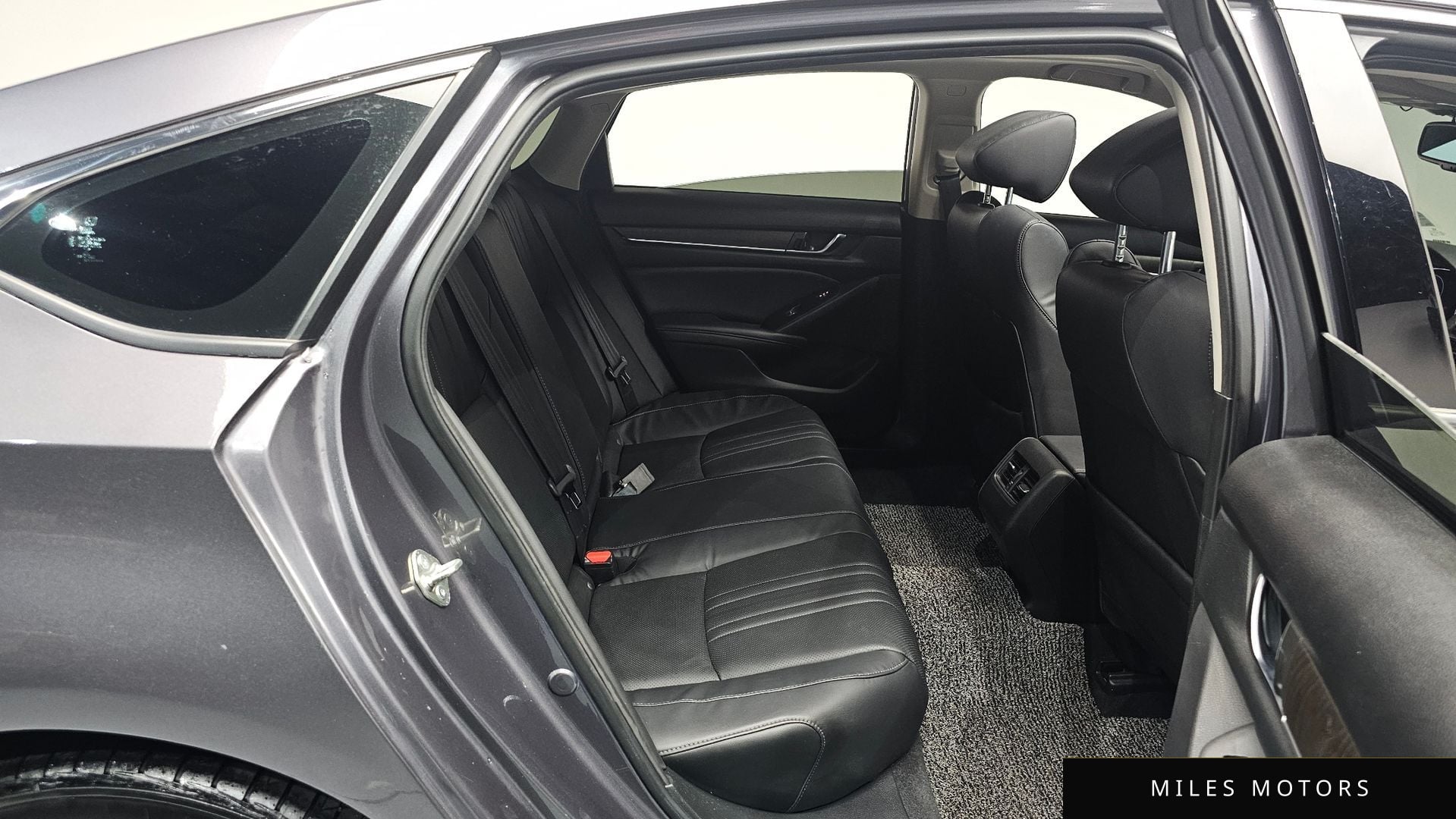 Honda Accord 2018 — миниатюра 16