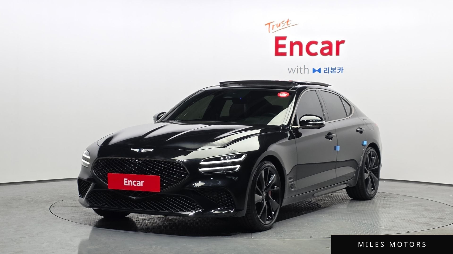Genesis G70 2023 — фото 1 из 12