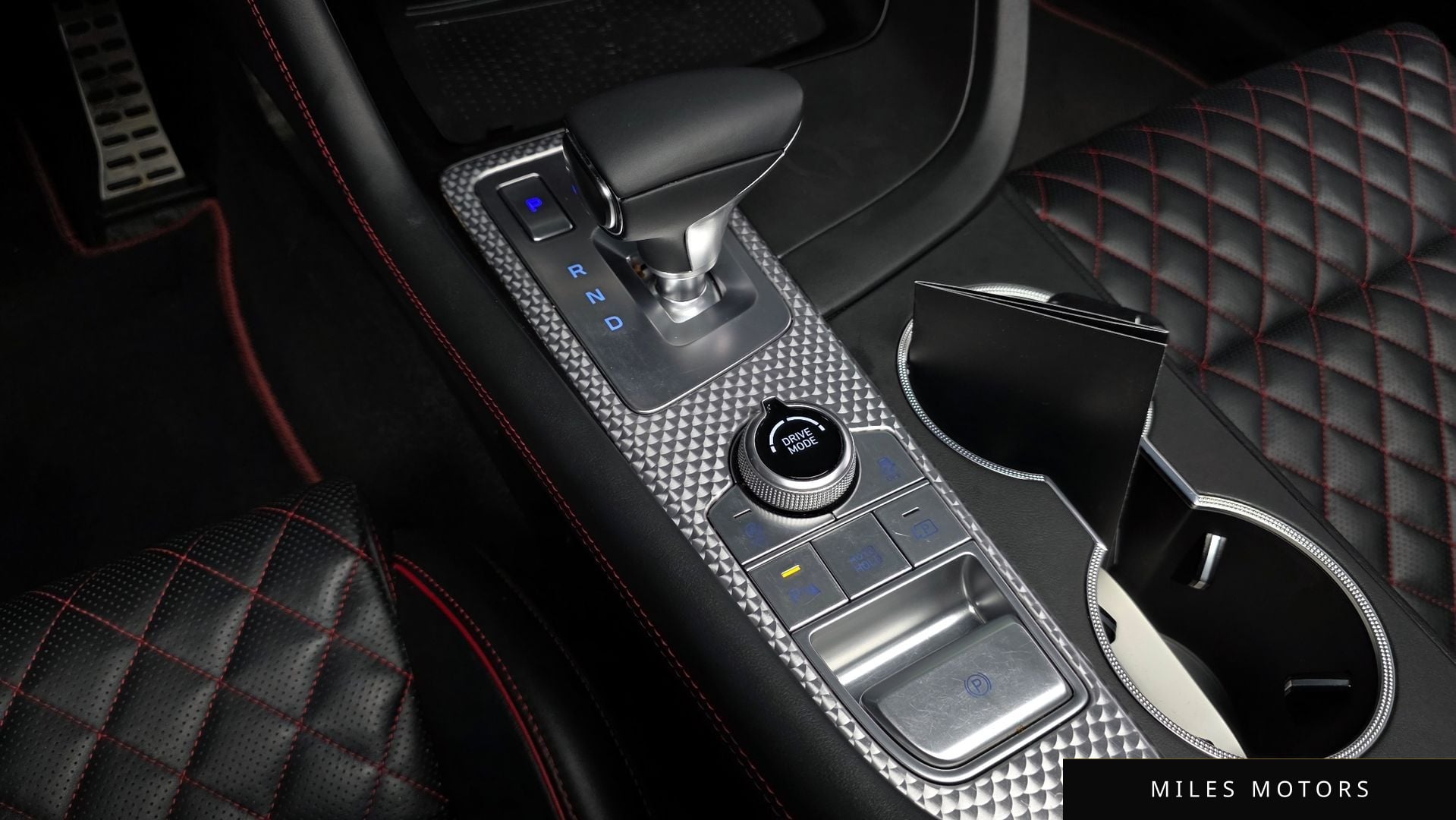 Genesis G70 2023 — миниатюра 12