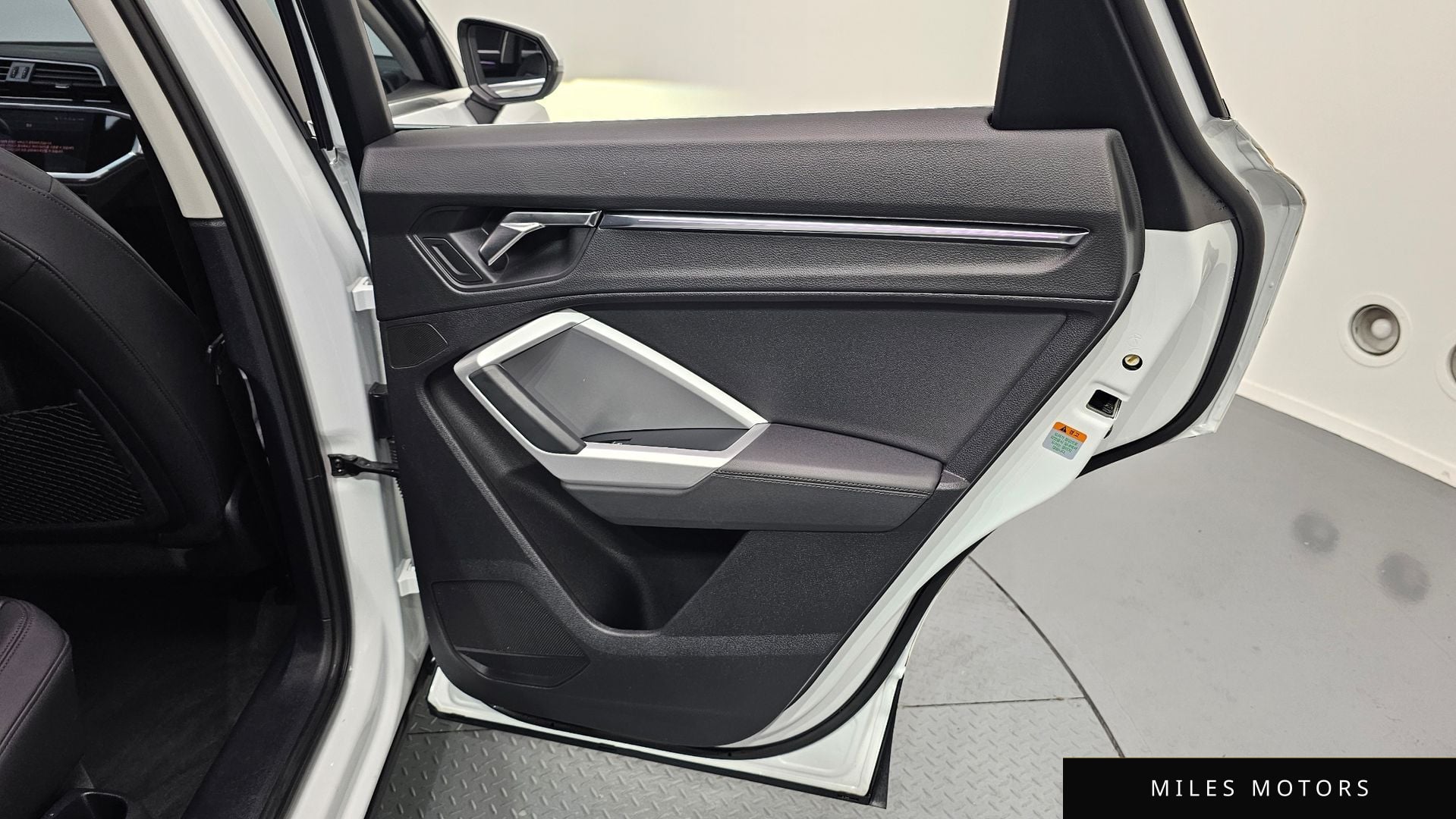 Audi Q3 (F3) 2022 — миниатюра 15