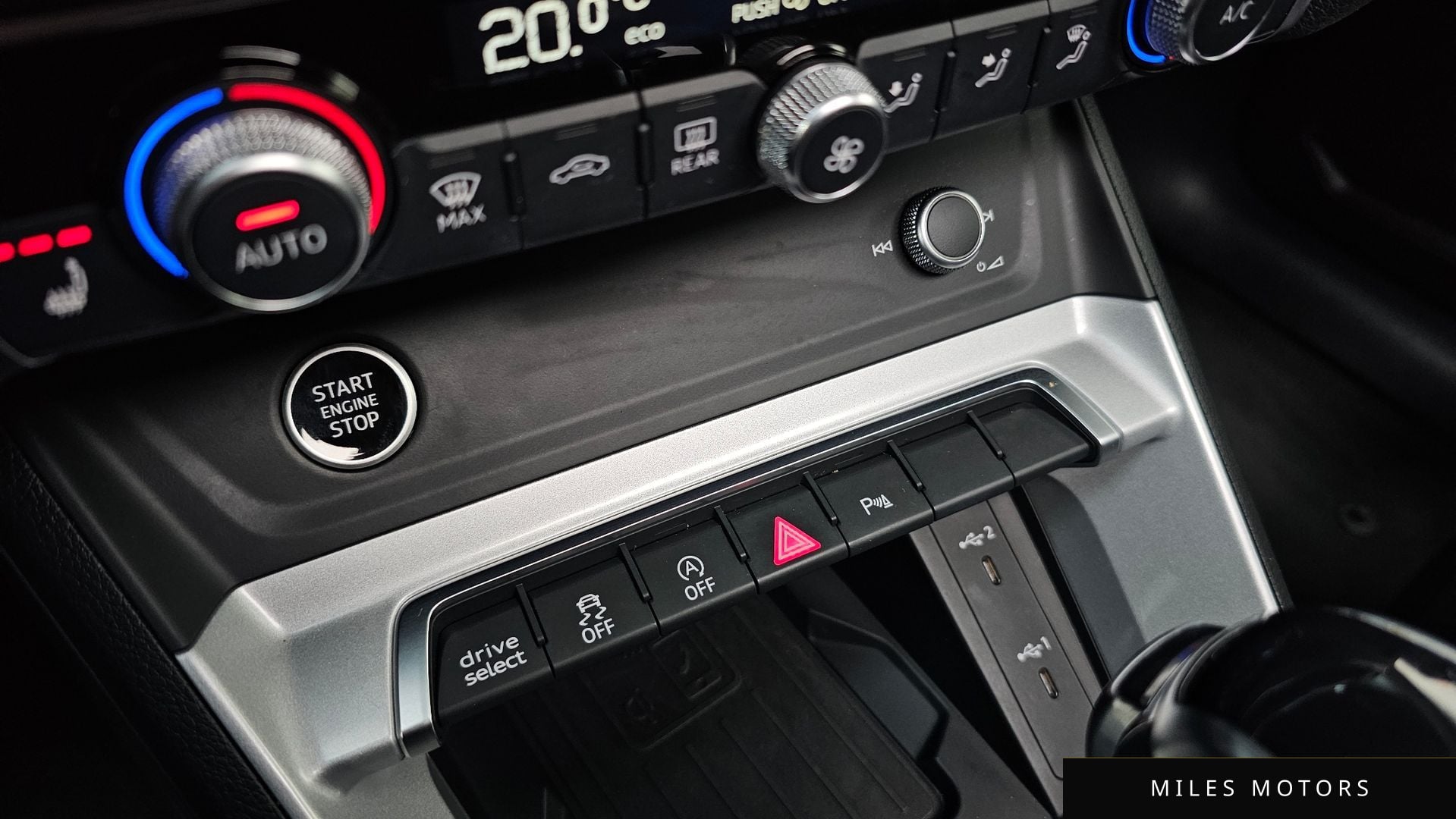 Audi Q3 (F3) 2022 — миниатюра 30