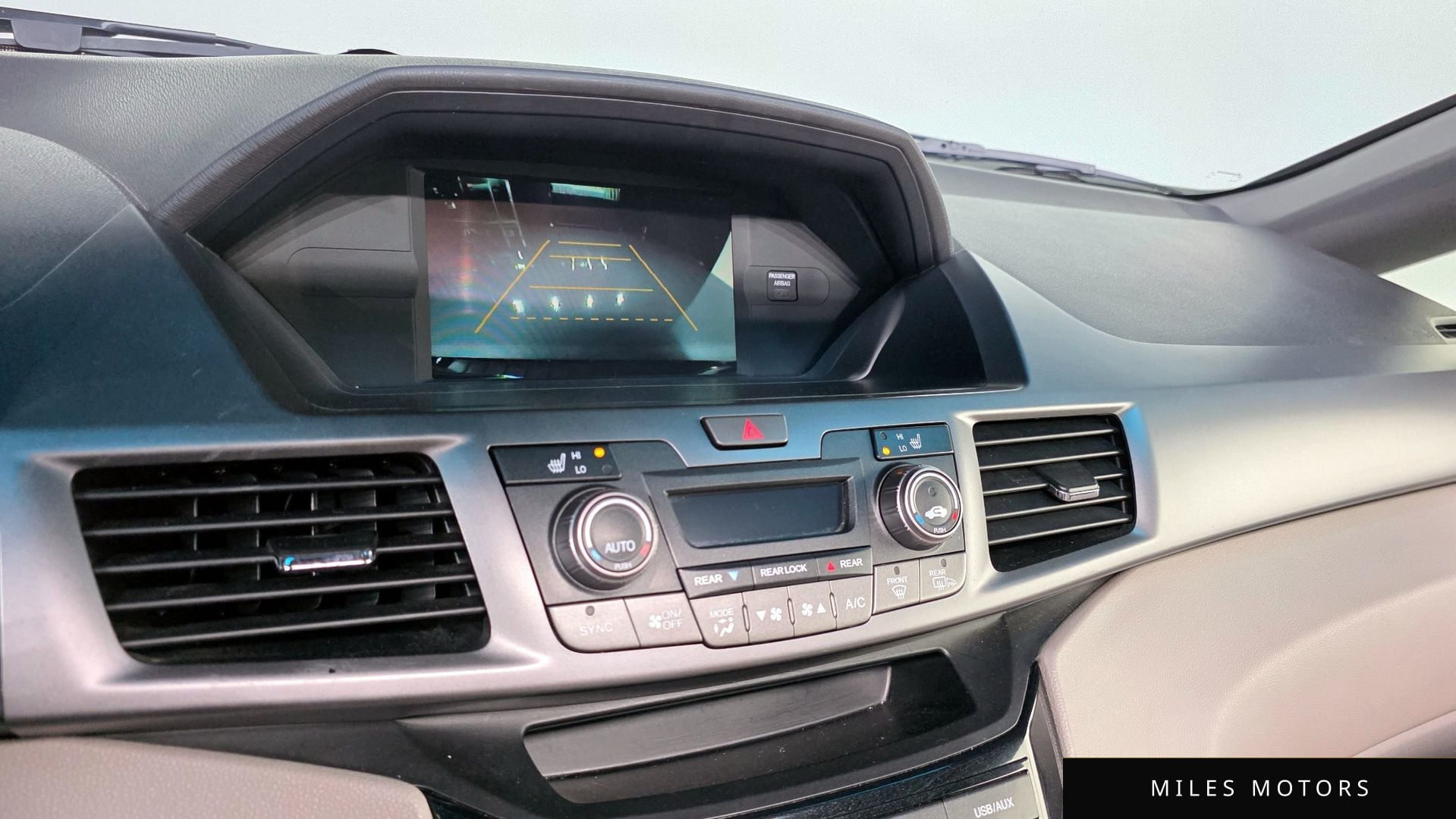 Honda 오딧세이 2012 — миниатюра 16