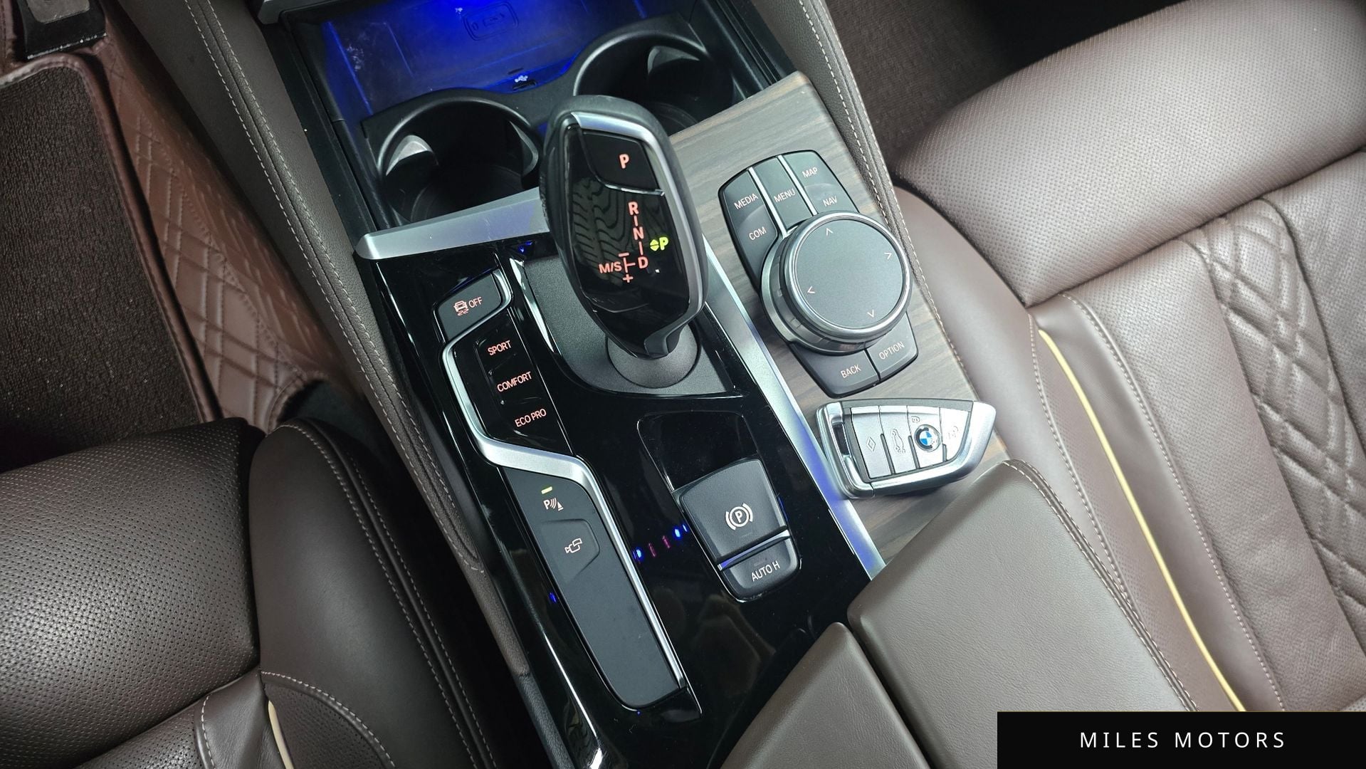BMW 5 Series (G30) 2020 — миниатюра 12