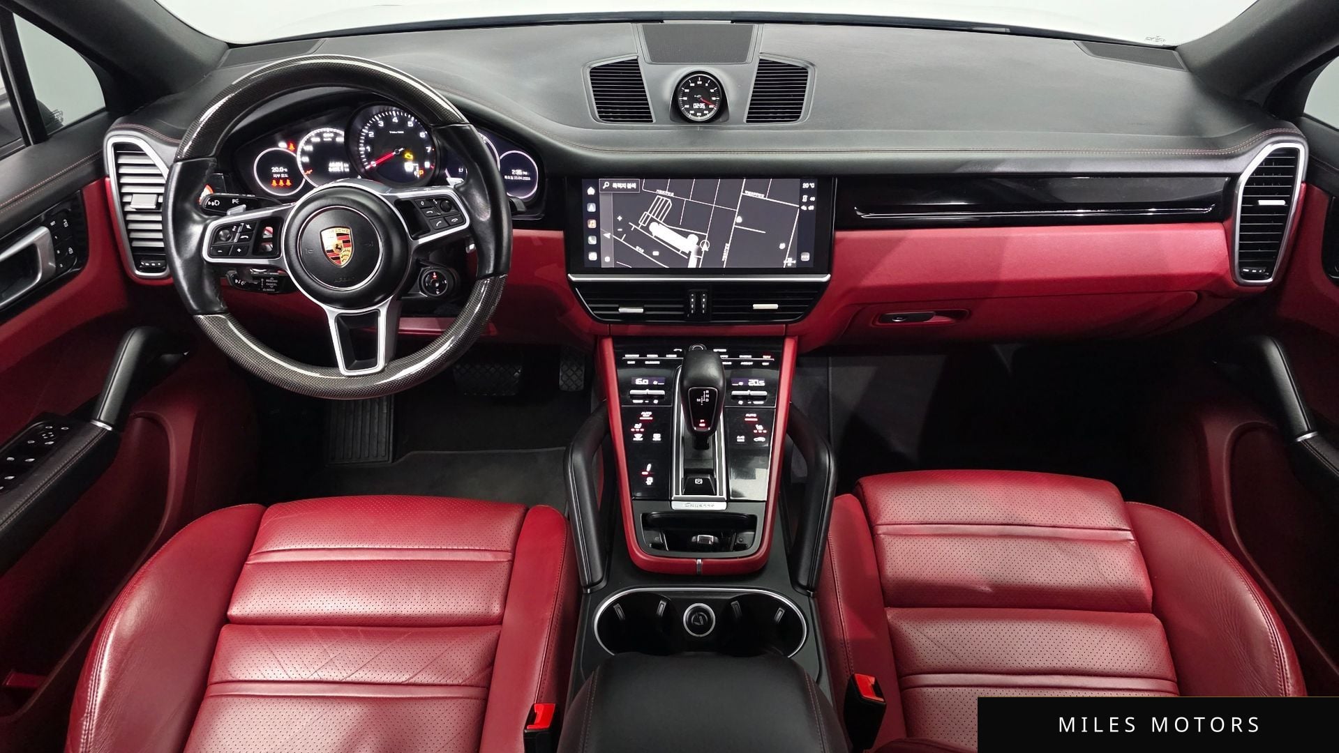Porsche 카이엔 (PO536) 2022 — миниатюра 10