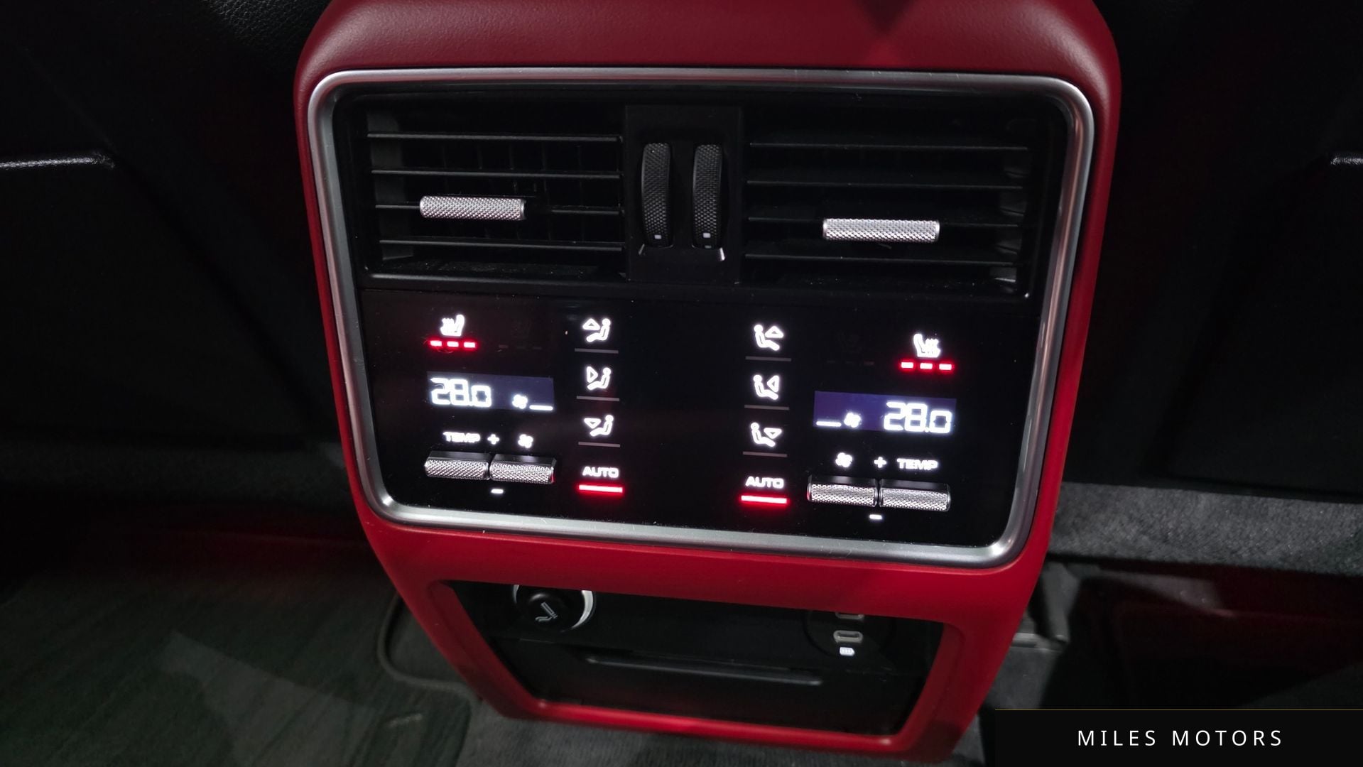 Porsche 카이엔 (PO536) 2022 — миниатюра 28