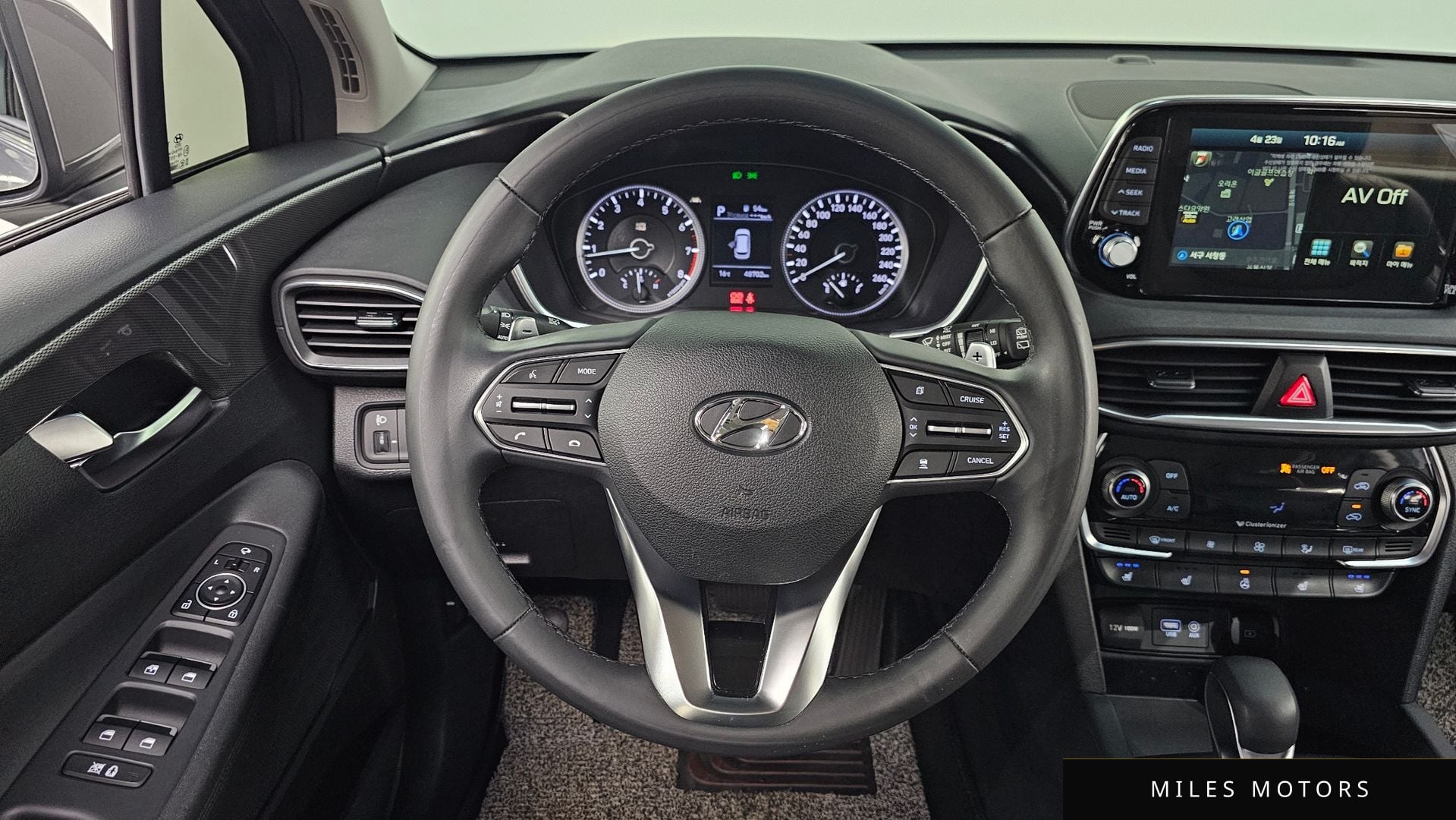 Hyundai Santafe 2019 — миниатюра 19