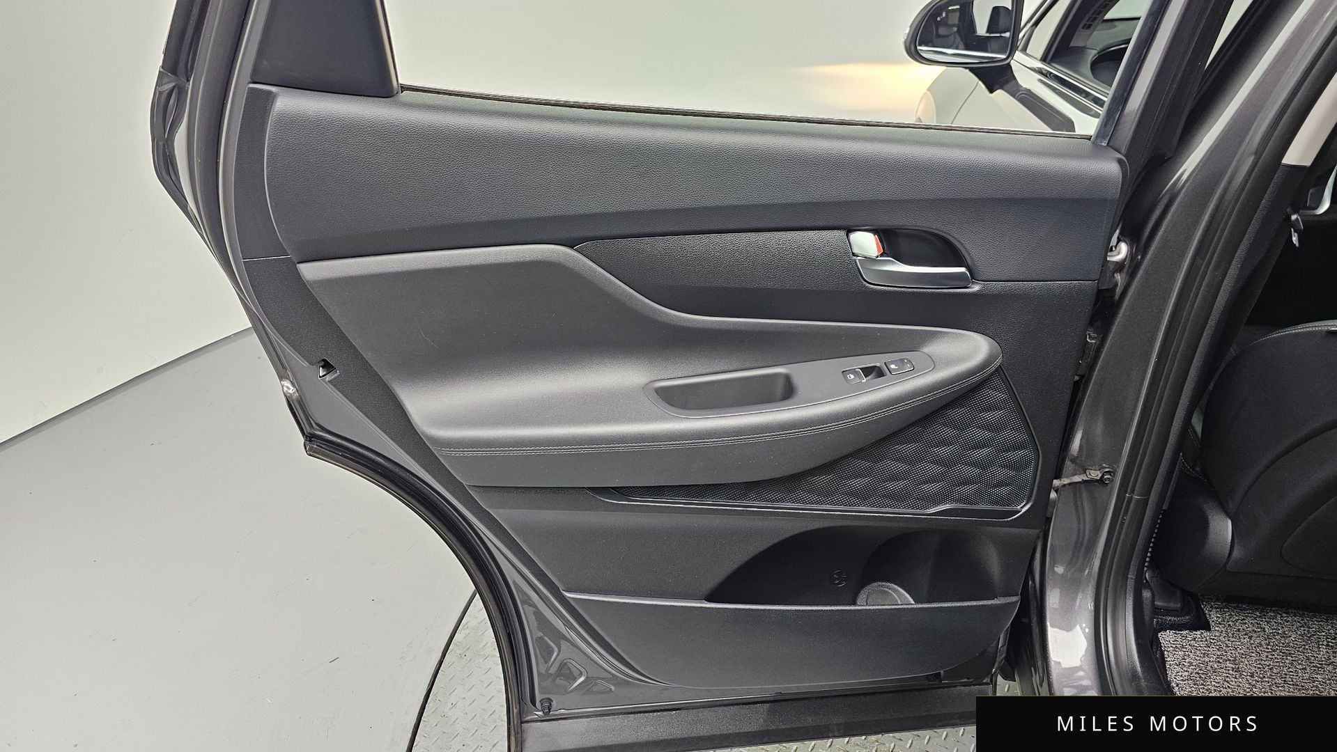 Hyundai Santafe 2019 — миниатюра 15