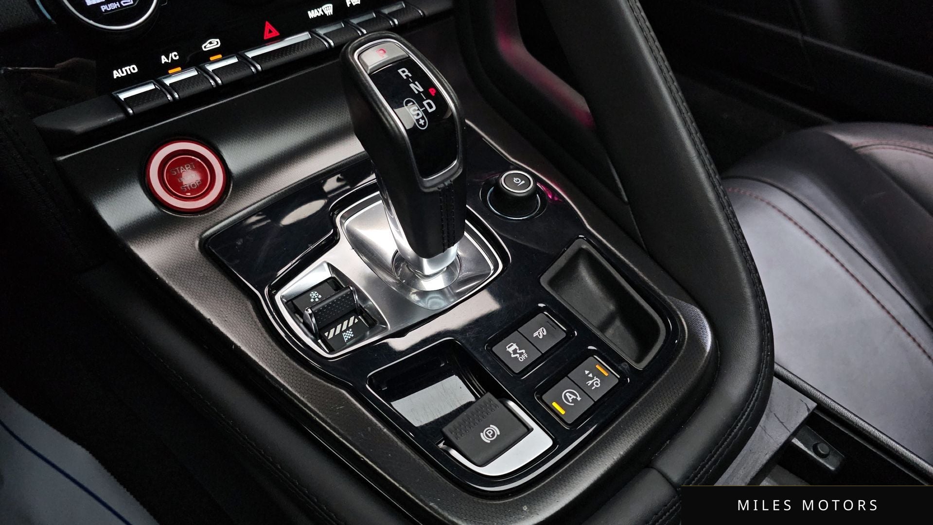 Jaguar F-TYPE 2016 — миниатюра 9