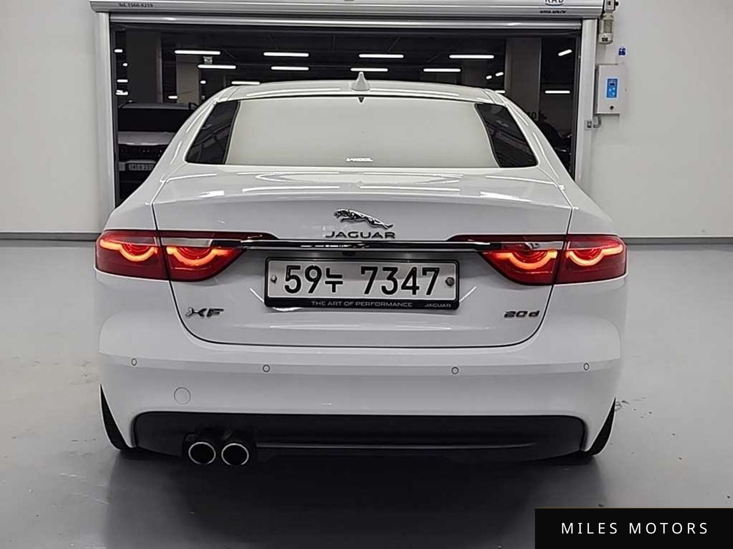 Jaguar XF (X260) 2017 — миниатюра 3