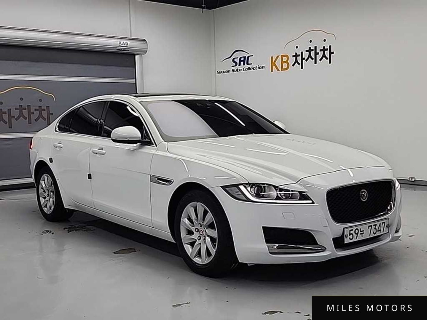 Jaguar XF (X260) 2017 — миниатюра 4