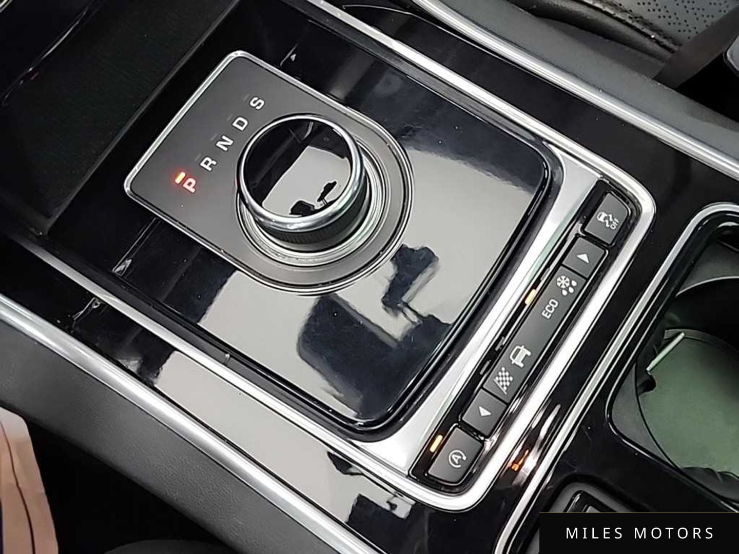 Jaguar XF (X260) 2017 — миниатюра 8