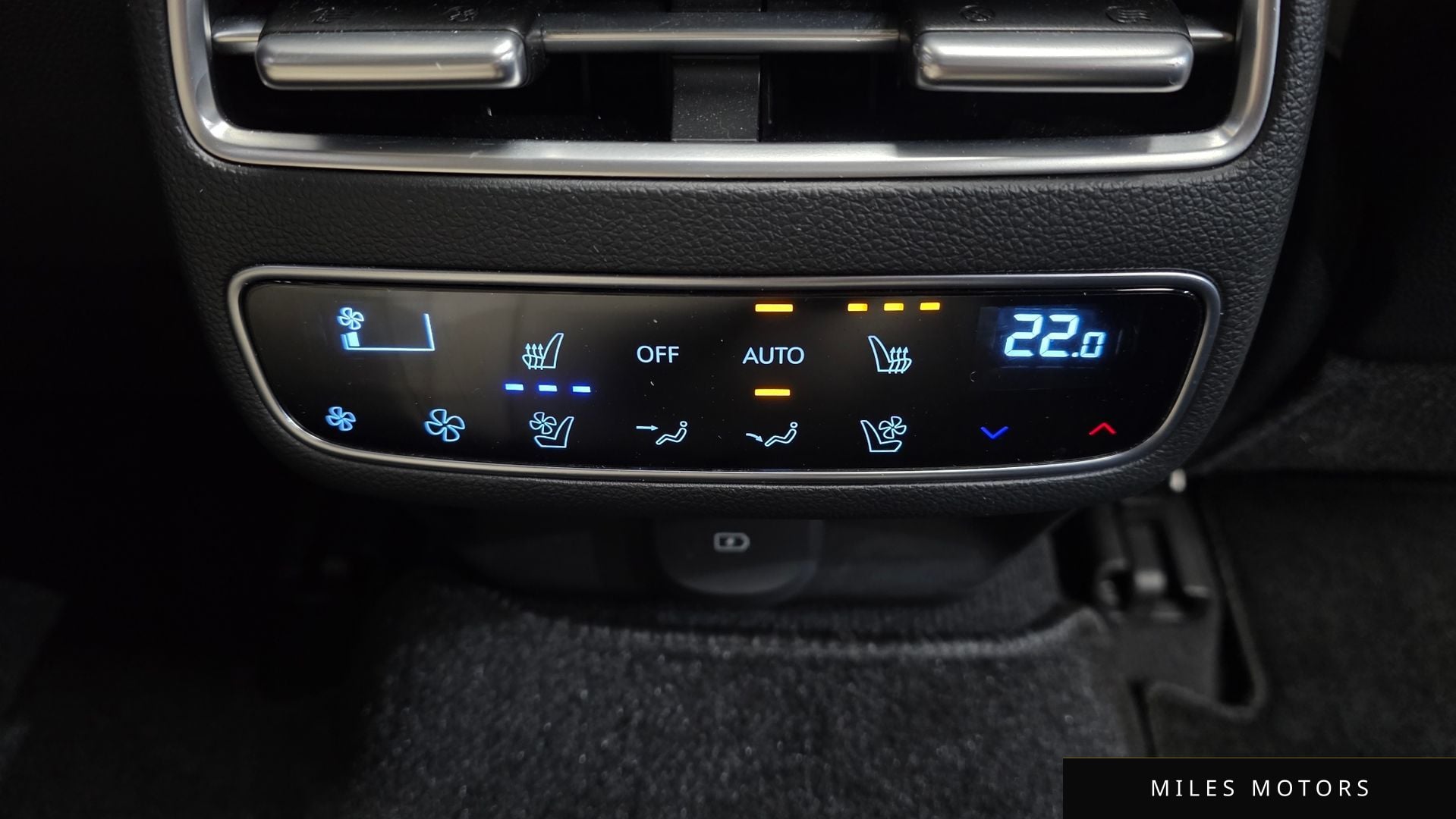 Genesis GV70 2025 — миниатюра 18