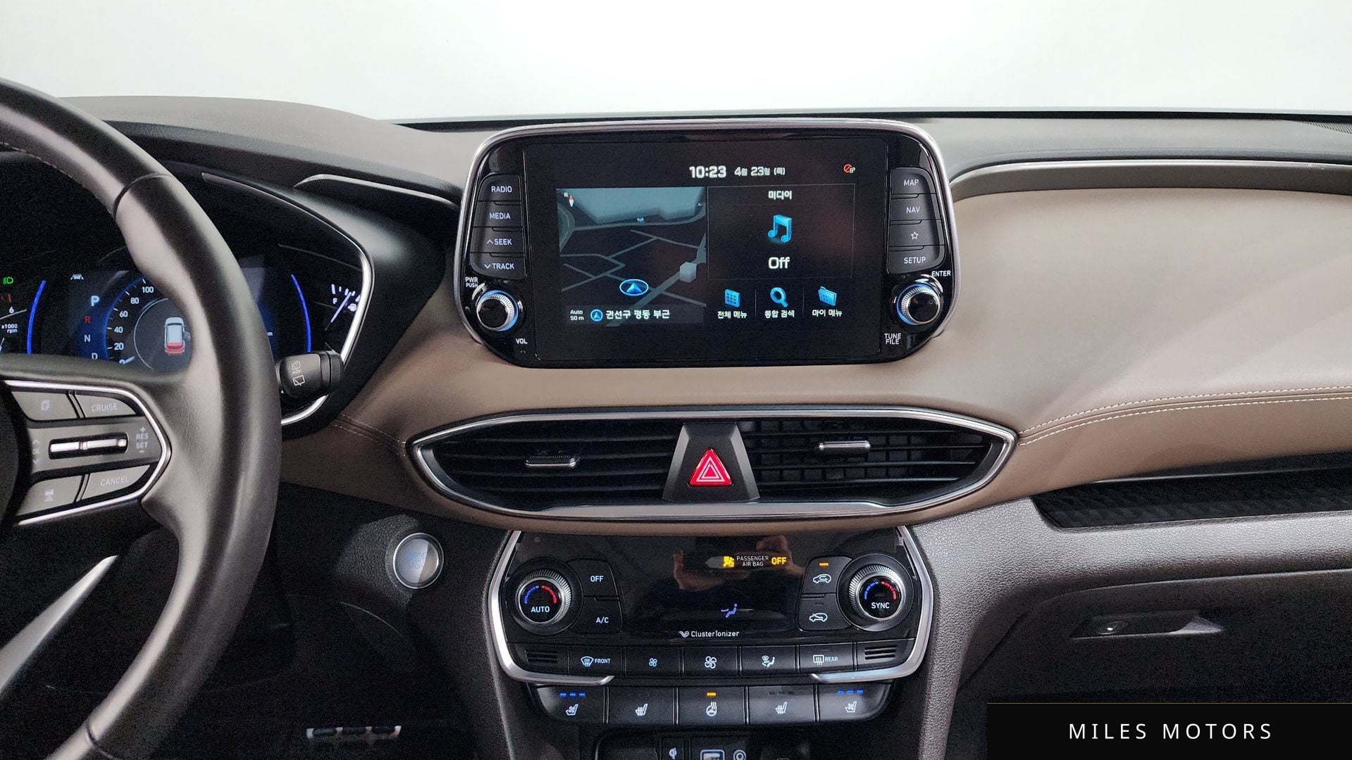 Hyundai Santafe 2019 — миниатюра 12