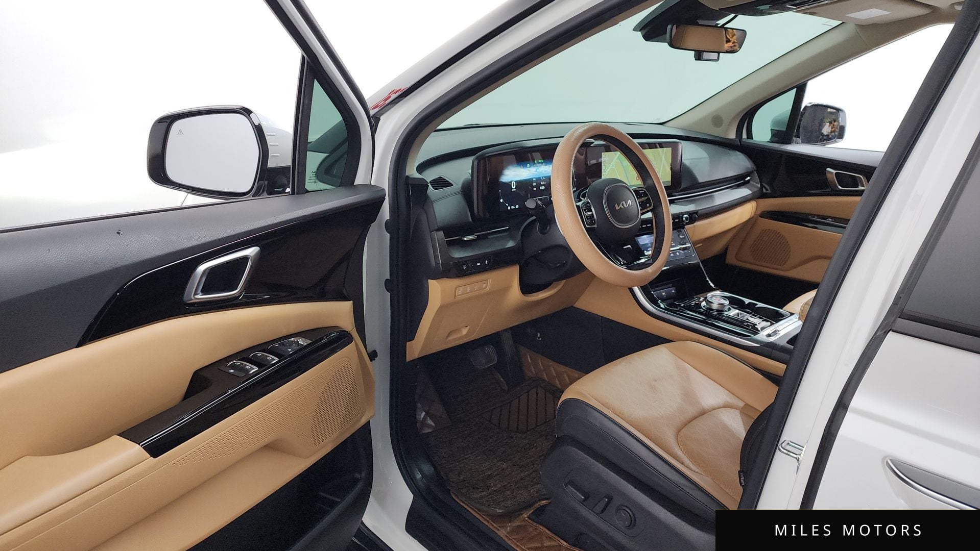 Kia Carnival 2023 — миниатюра 10