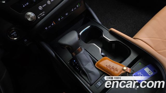 Лексус ES300h 2026 — миниатюра 12