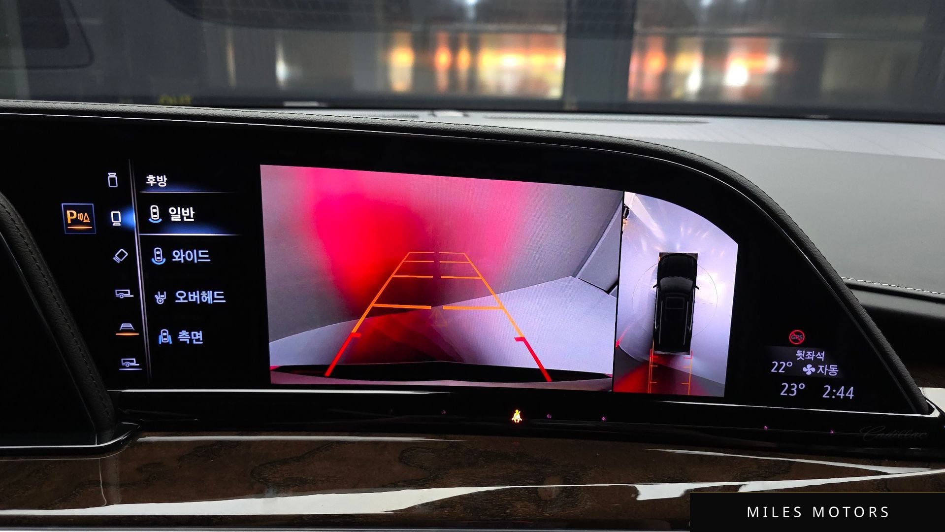 Cadillac 에스컬레이드 2022 — миниатюра 15