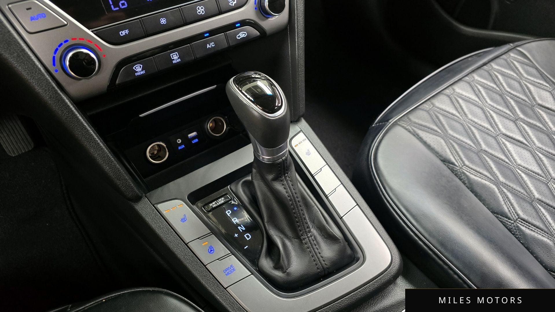 Hyundai AVANTE 2017 — миниатюра 12