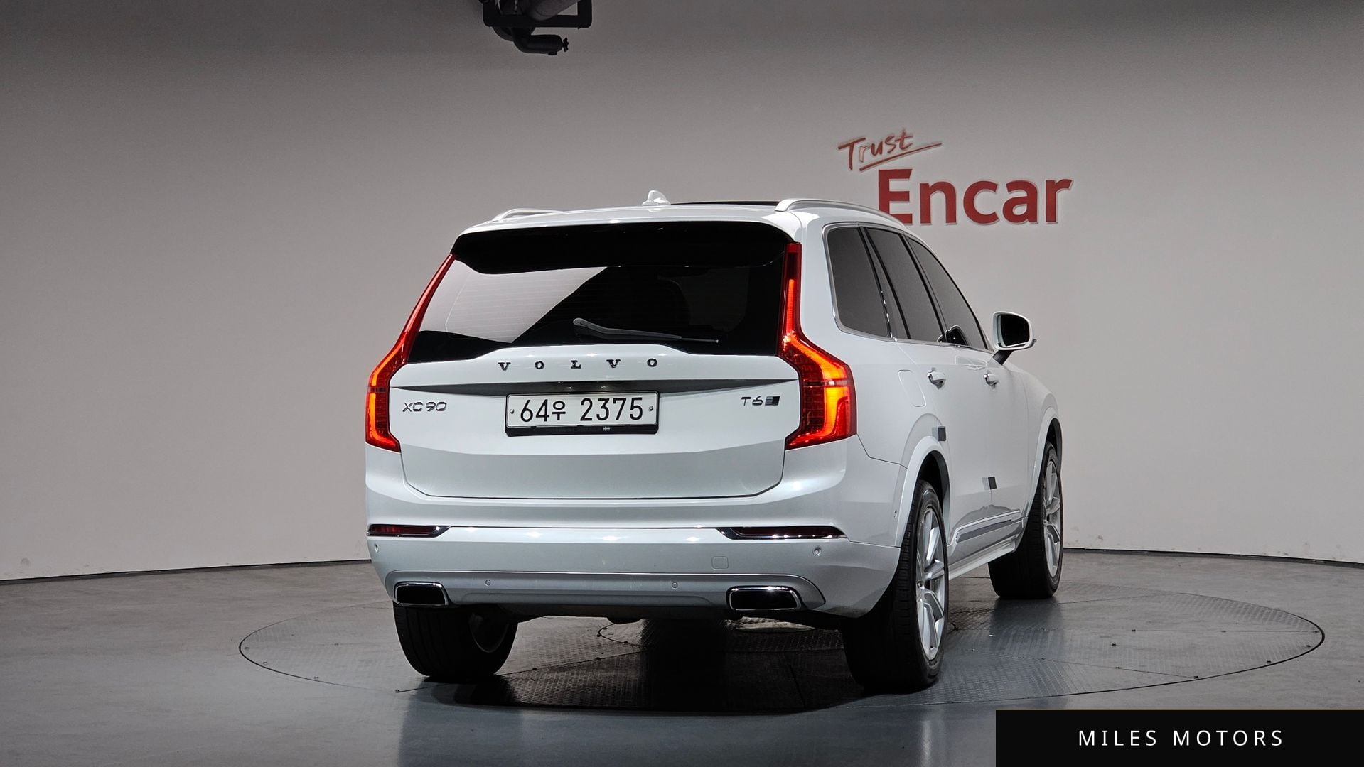 Volvo XC90 2017 — миниатюра 3