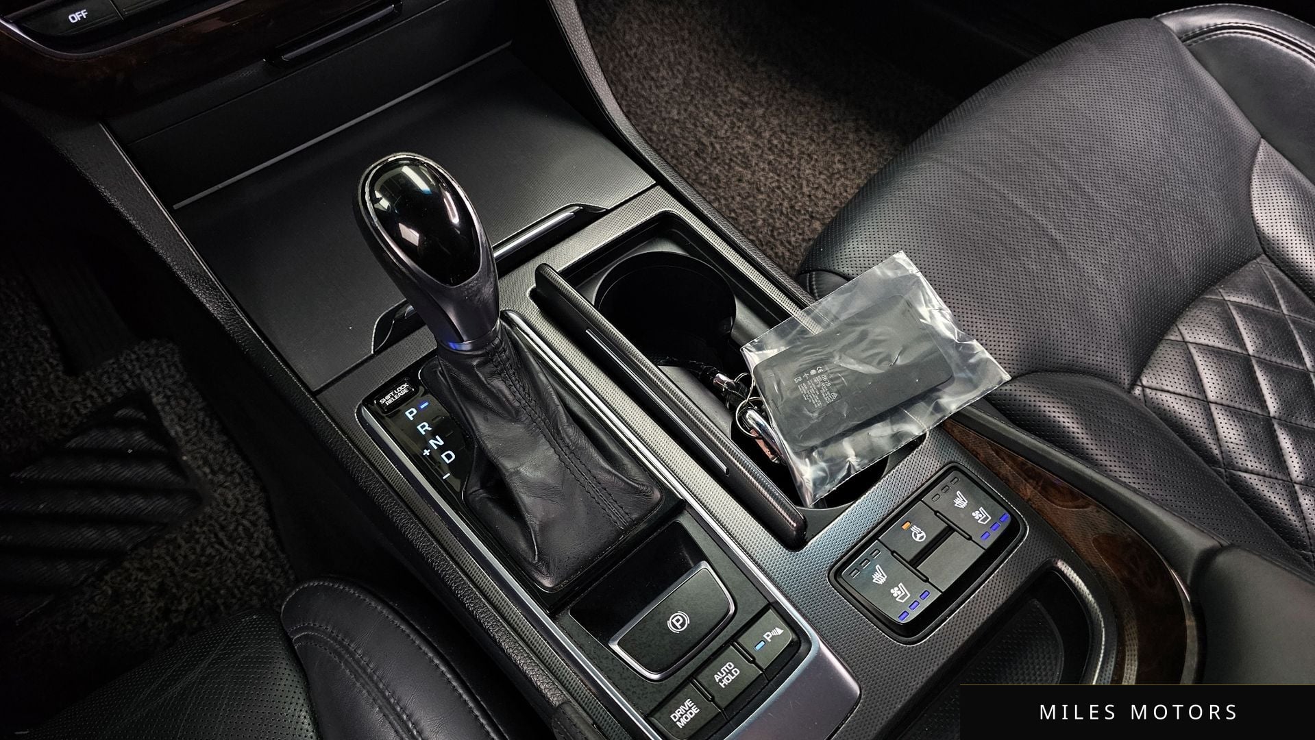 Hyundai Aslan 2015 — миниатюра 9