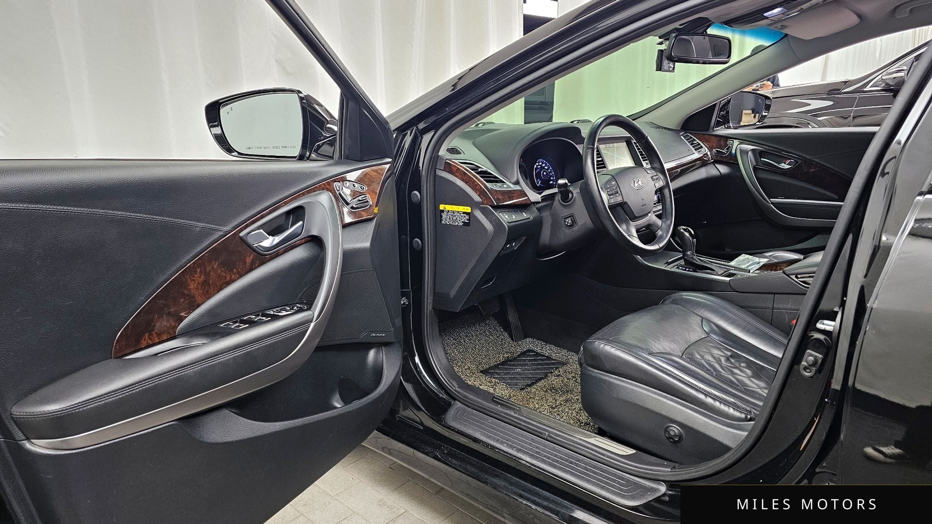 Hyundai Aslan 2015 — миниатюра 10