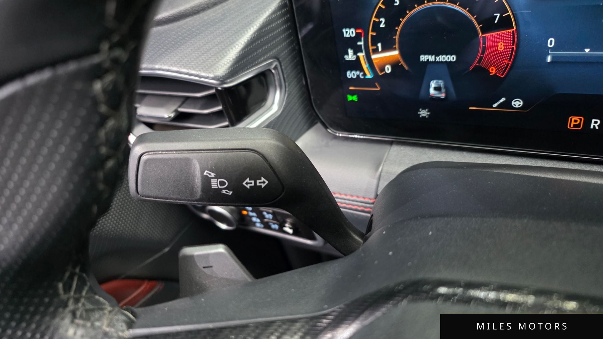 Ford 머스탱 2024 — миниатюра 31