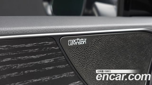 Лексус NX350h 2025 — миниатюра 24