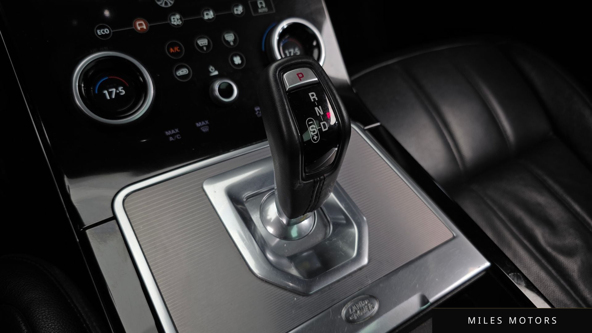 Land Rover Range Rover Evoque 2020 — миниатюра 12