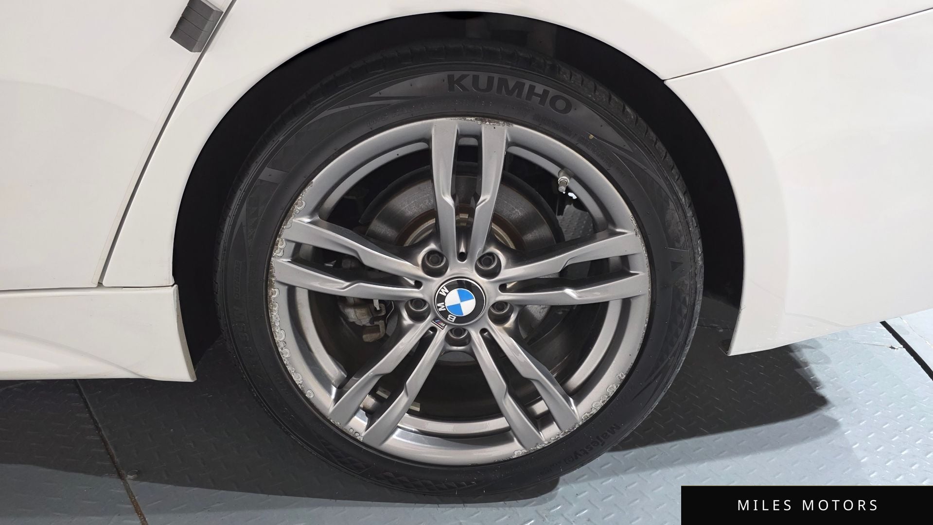 BMW 3 Series (F30) 2018 — миниатюра 6