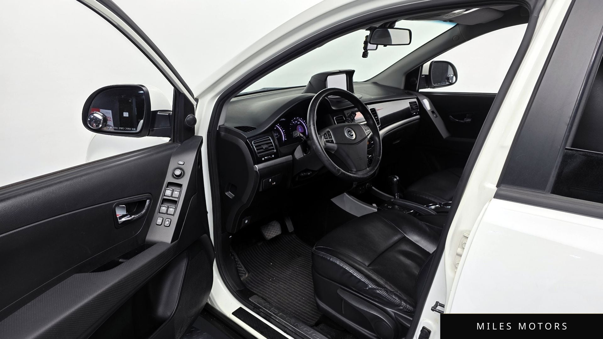 KG Mobility KORANDO 2012 — миниатюра 10