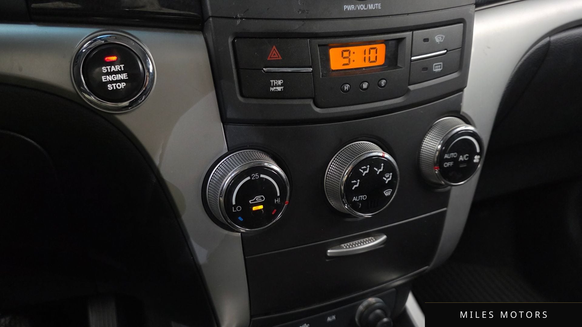KG Mobility KORANDO 2012 — миниатюра 12