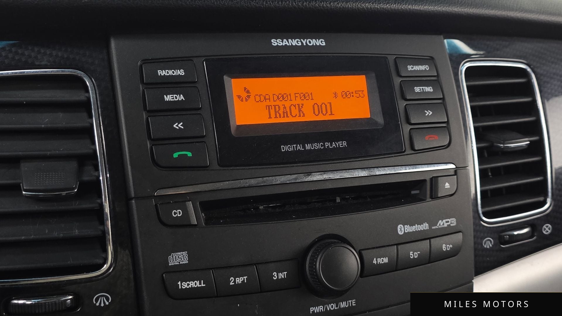 KG Mobility KORANDO 2012 — миниатюра 14