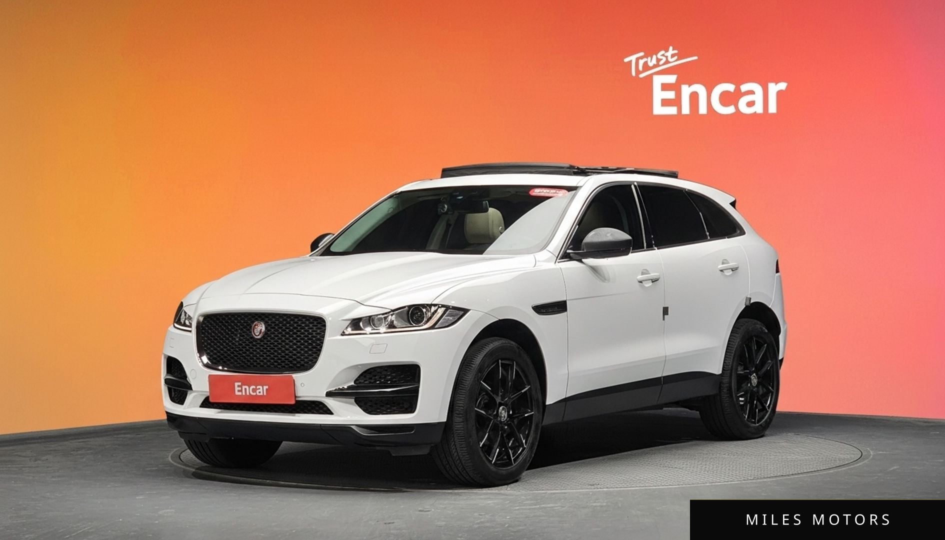 Jaguar F-PACE 2018 — миниатюра 16