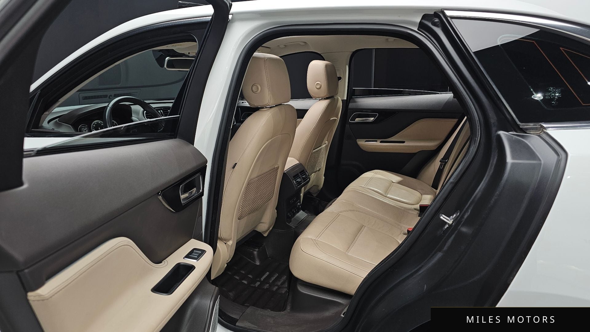 Jaguar F-PACE 2018 — миниатюра 18