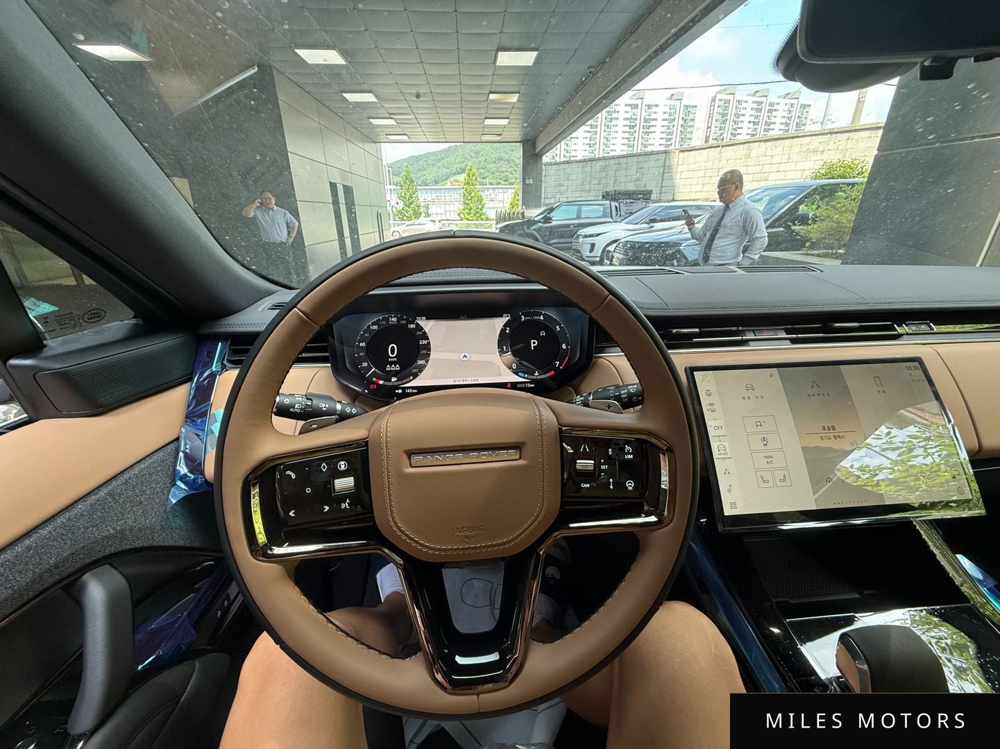 Land Rover Range Rover Sport 2025 — миниатюра 9