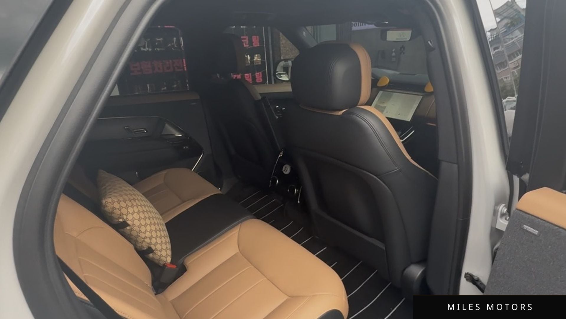 Land Rover Range Rover Sport 2025 — миниатюра 10