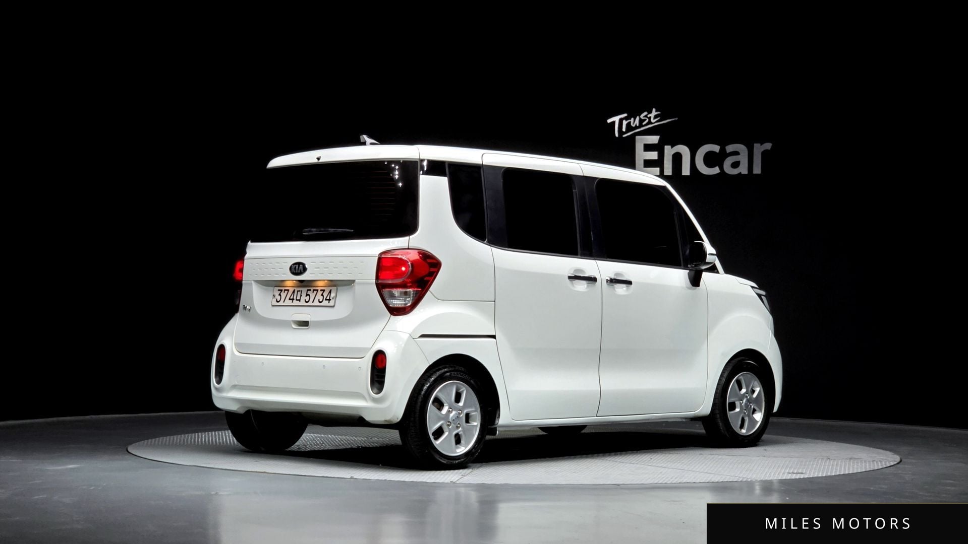 Kia RAY 2021 — фото 1 из 12