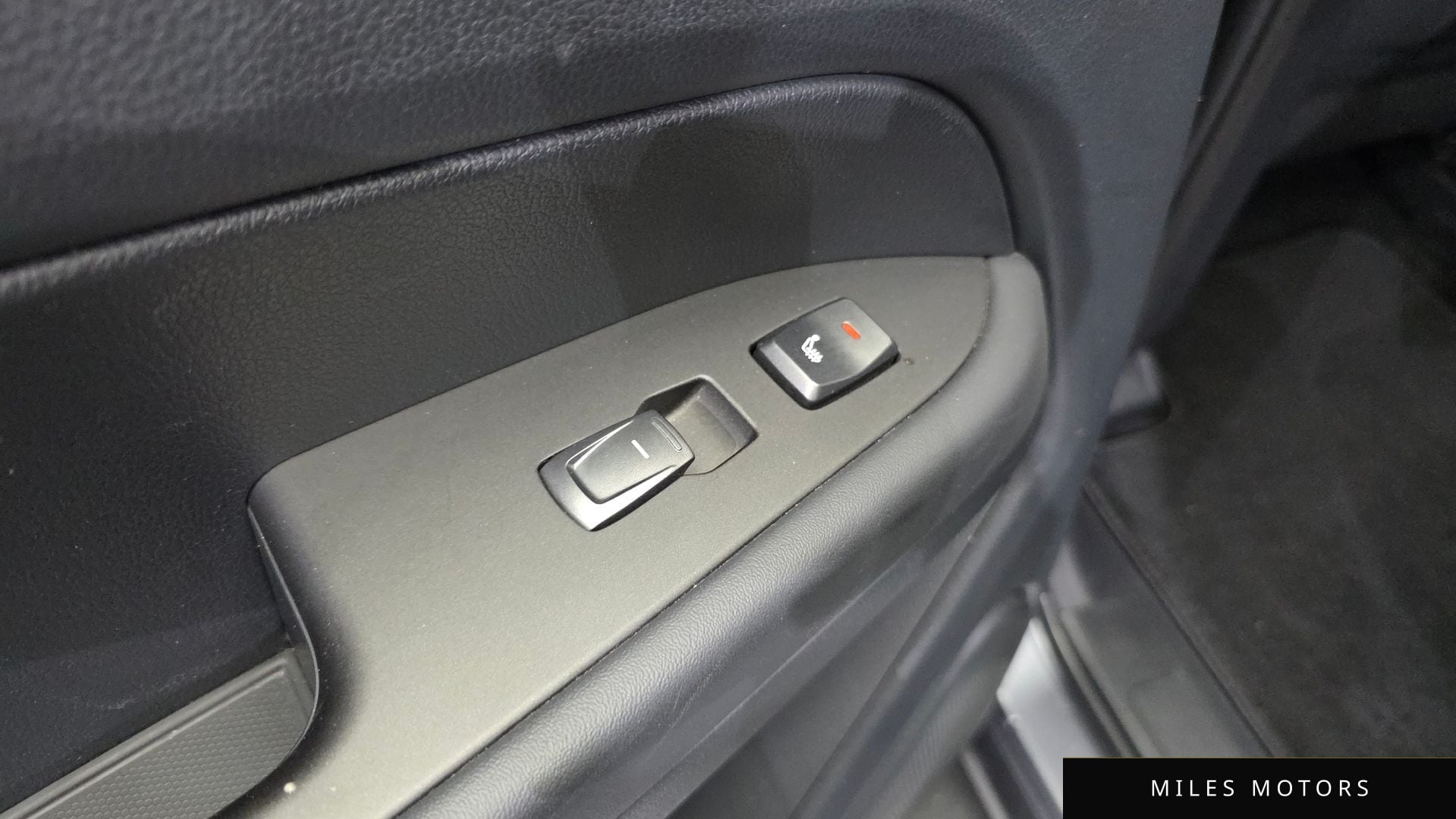 KG Mobility Rexton 2019 — миниатюра 24