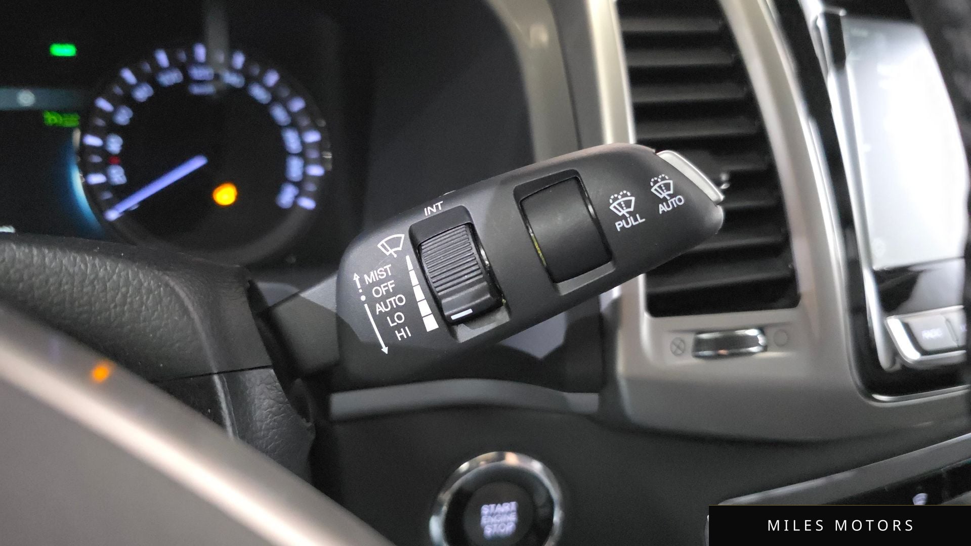 KG Mobility Rexton 2019 — миниатюра 31