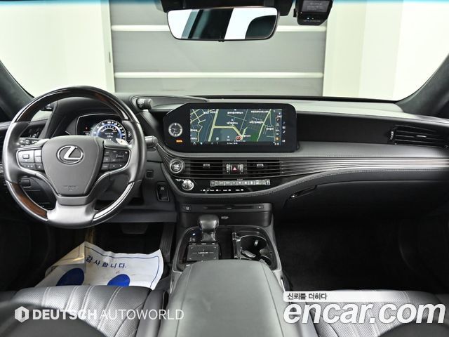 Лексус LS500 2022 — миниатюра 7