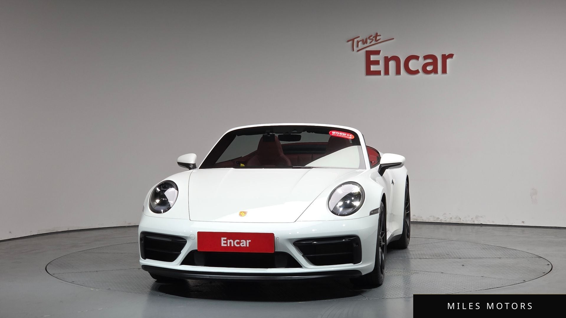 Porsche 911 (992) 2022 — миниатюра 2