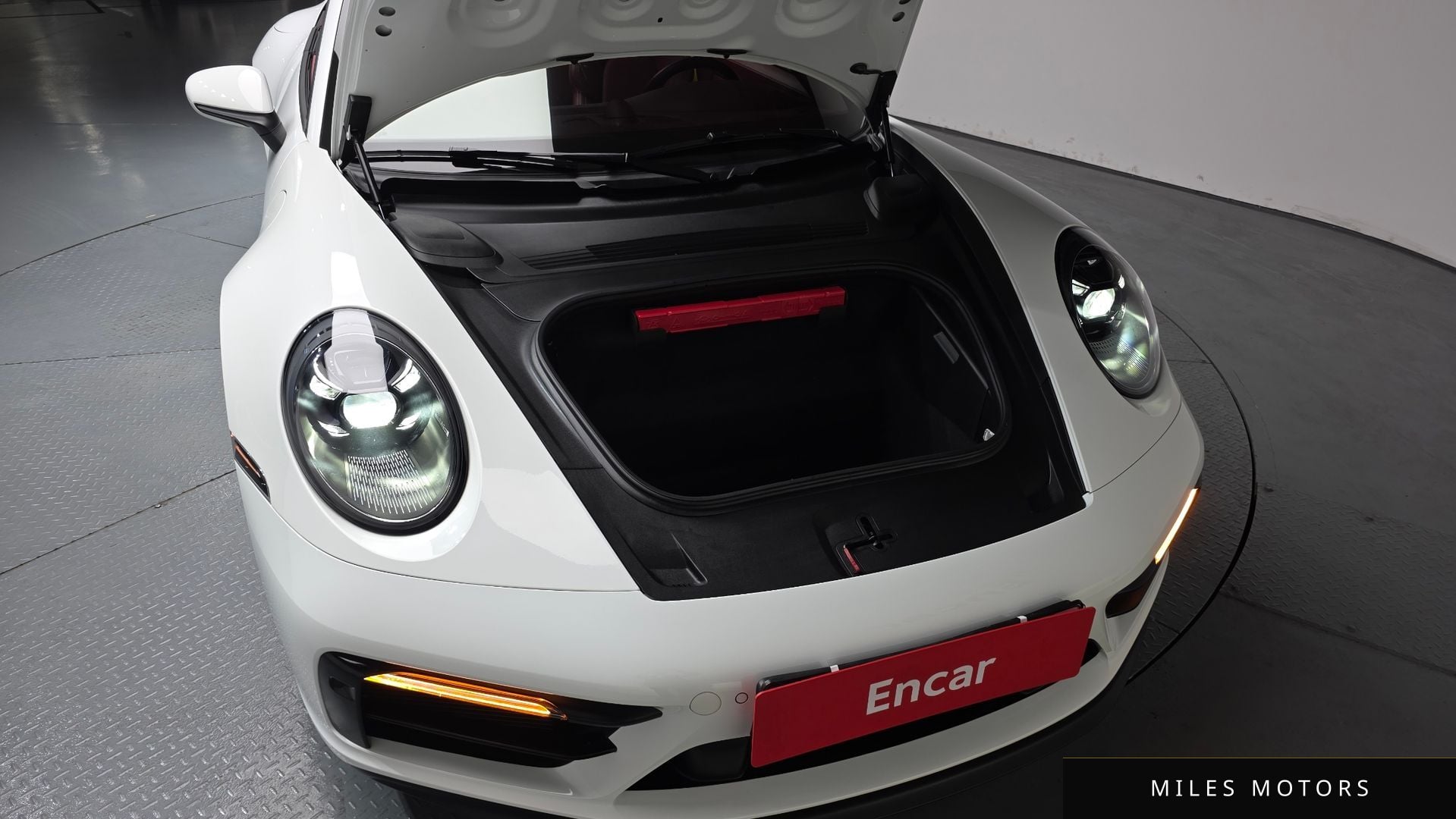 Porsche 911 (992) 2022 — миниатюра 5