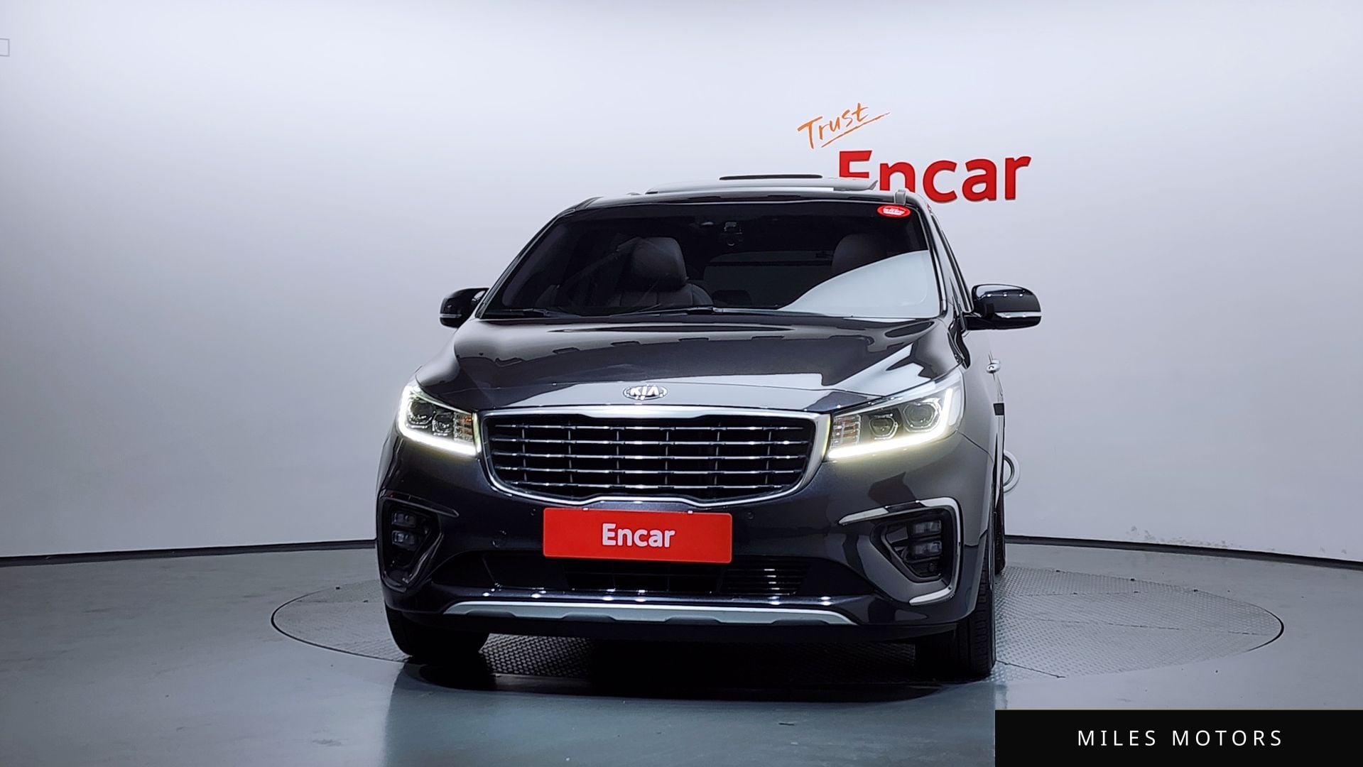 Kia Canival 2020 — миниатюра 3