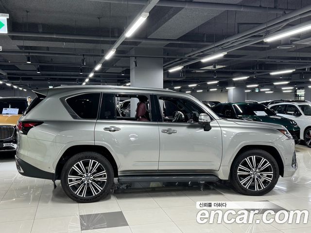 Лексус LX 2025 — миниатюра 2