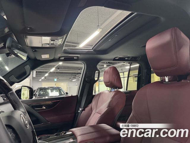 Лексус LX 2025 — миниатюра 17