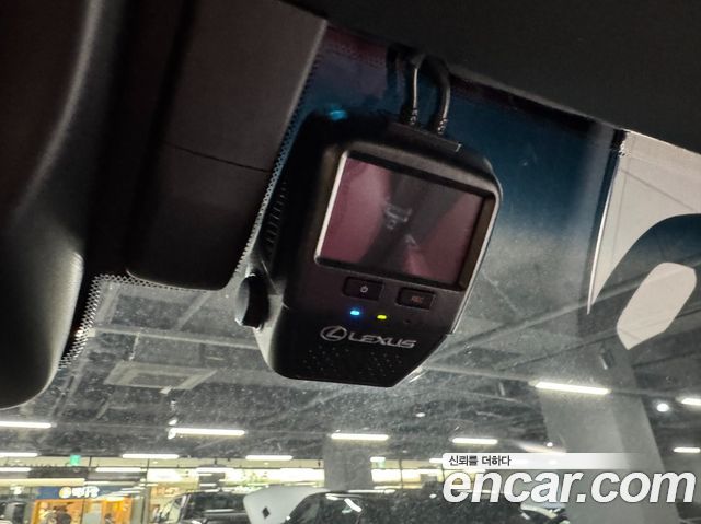 Лексус LX 2025 — миниатюра 19