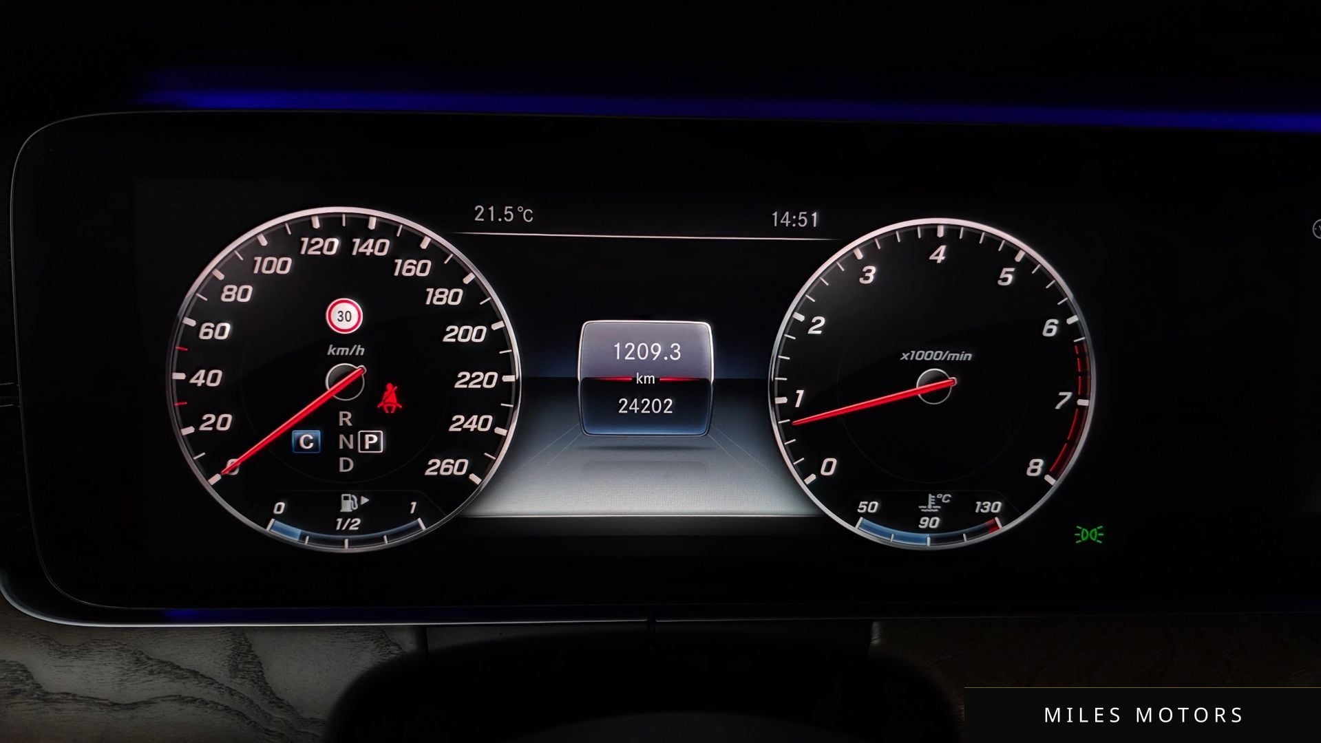 Mercedes-Benz E-Class W213 2018 — миниатюра 11