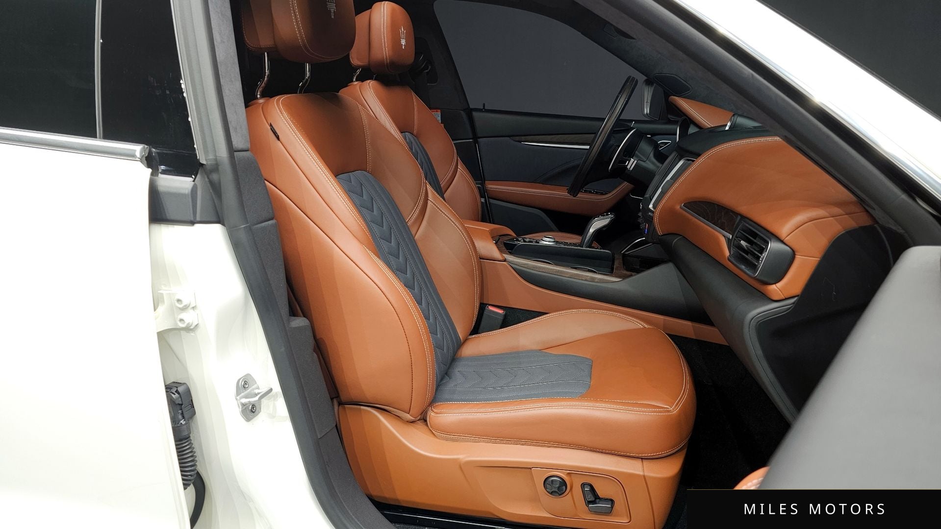 Maserati 르반떼 2020 — миниатюра 11